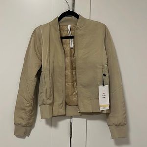NWT lululemon reversible non-stop bomber jacket